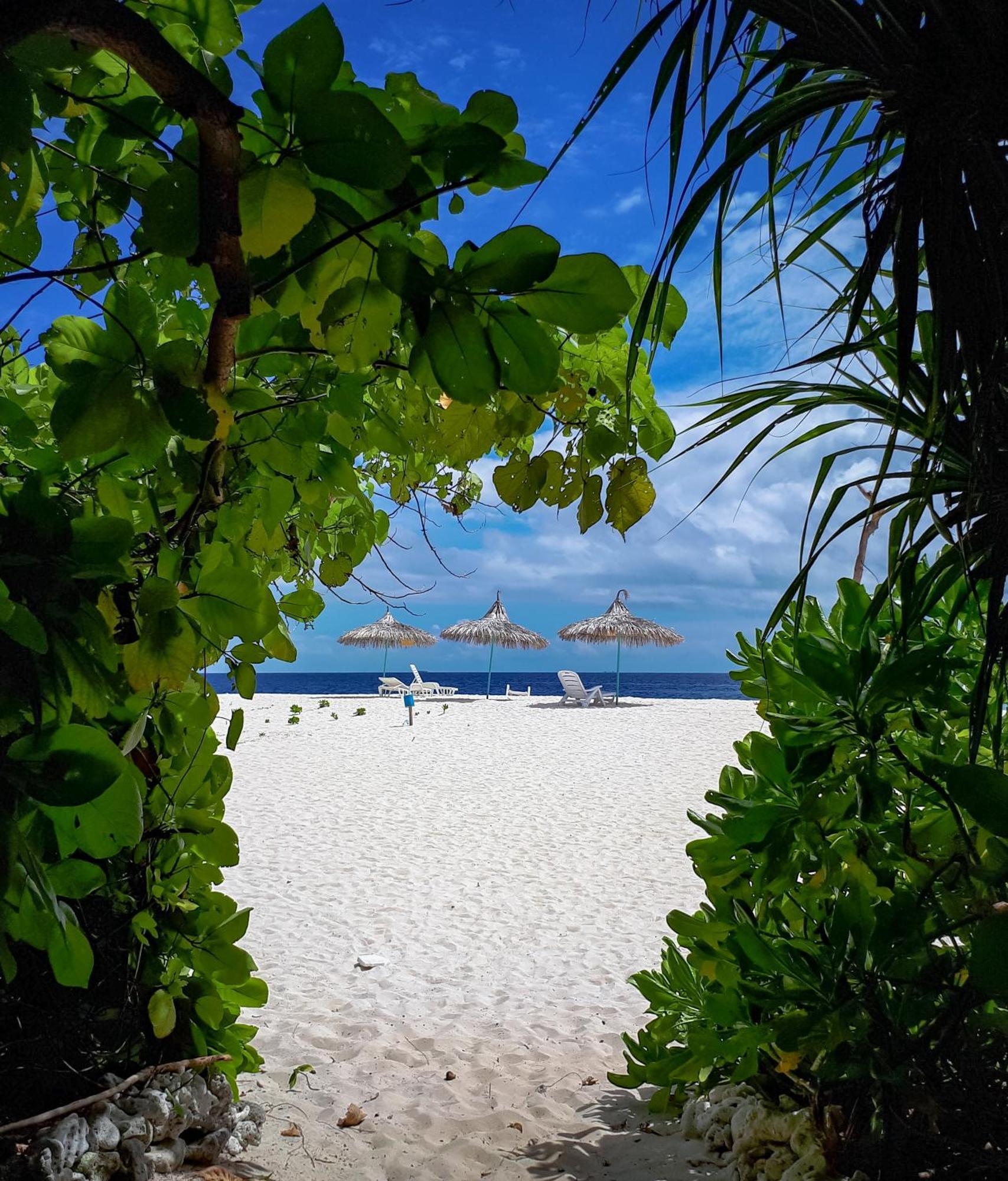 Ukulhas Villa Oceanview Hotel & Spa 외부 사진