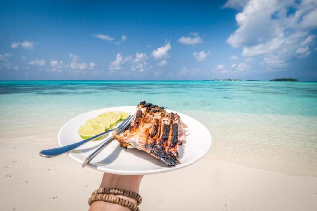 Ukulhas Villa Oceanview Hotel & Spa 외부 사진