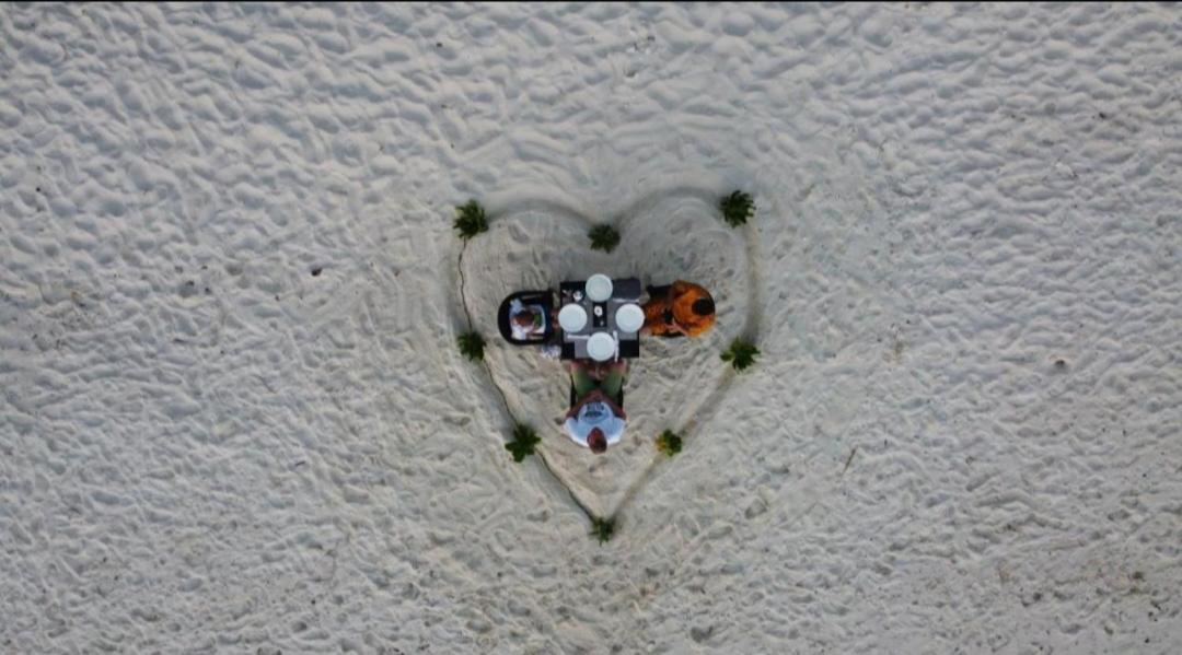 Ukulhas Villa Oceanview Hotel & Spa 외부 사진